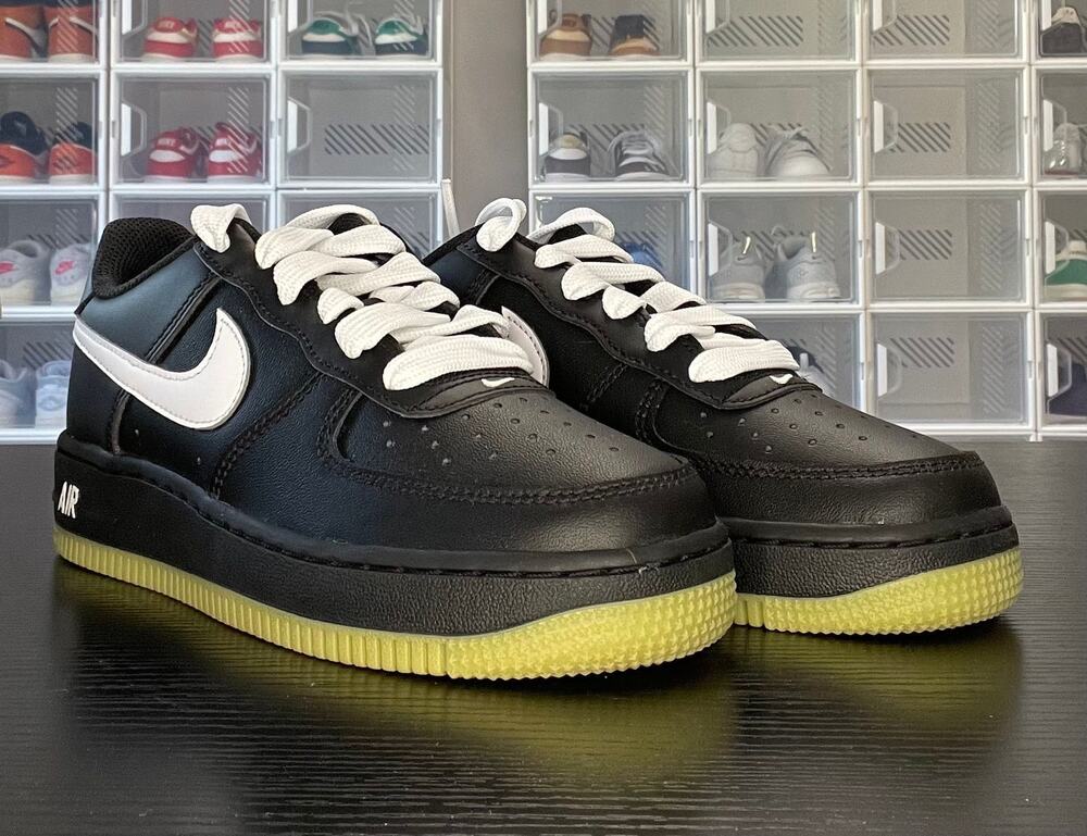 Nike Air Force 1 LV8 Black White Gum Size 4Y/5.5W